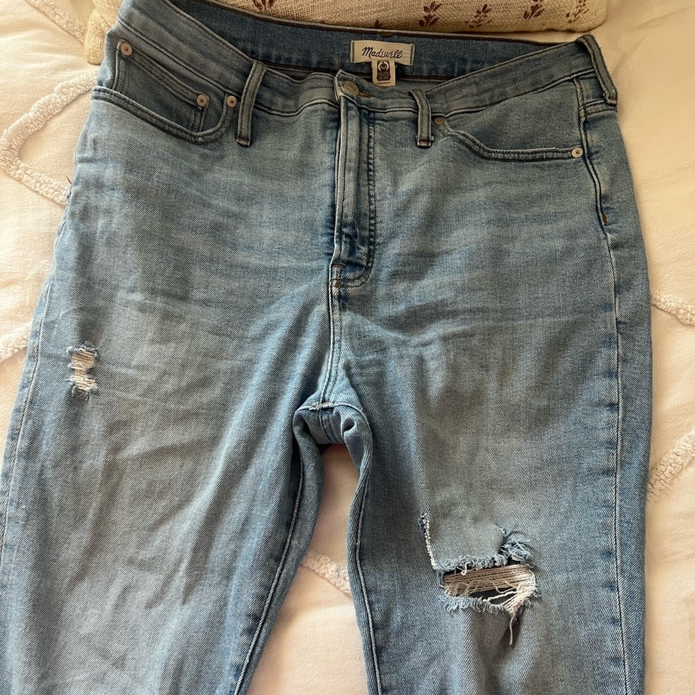 Madewell Light wash torn straight leg jeans